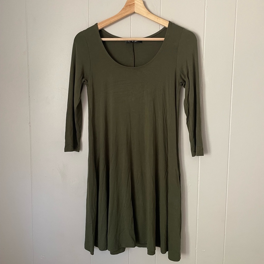 Lulu’s green dress with pockets Size Small